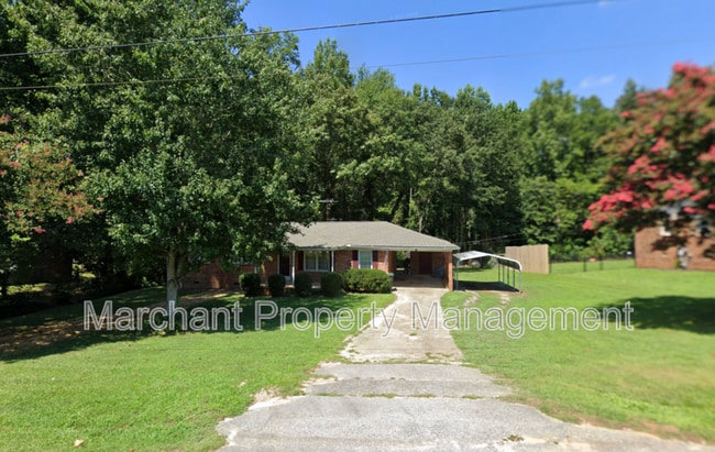 property at 15 Wood Cir