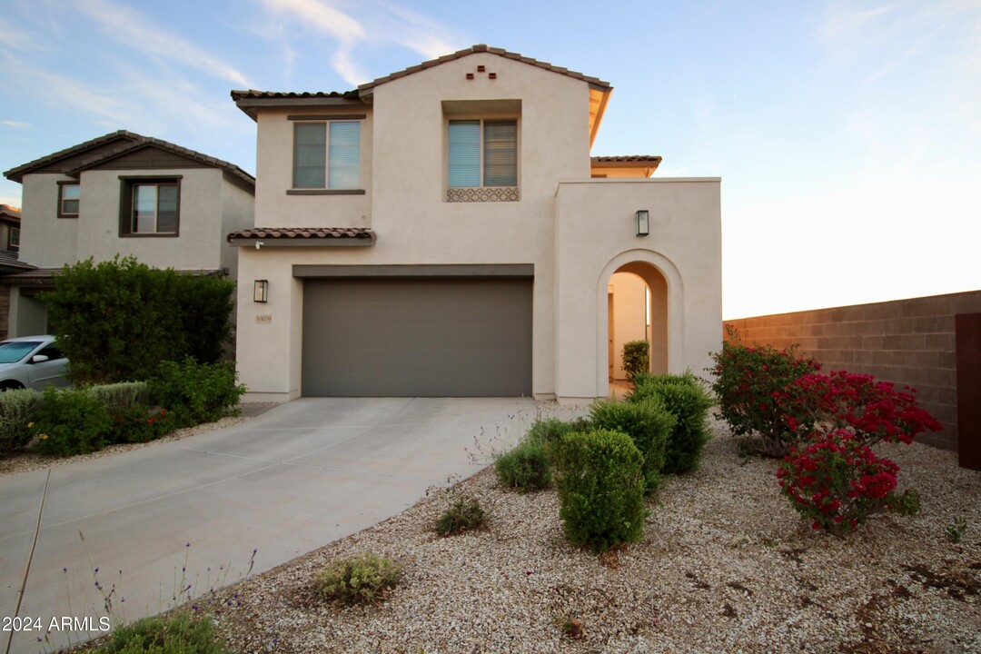 10059 E Texas Ave in Mesa, AZ - Foto de edificio