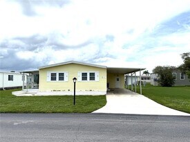 637 Los Altos in North Port, FL - Building Photo
