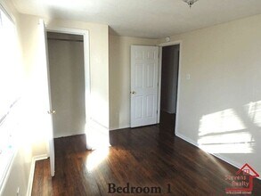 325 N Franklin Ave in Cookeville, TN - Building Photo - Building Photo