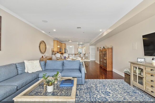property at 615 Adams St