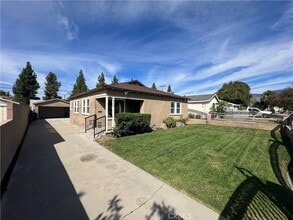 2588 Genevieve St N in San Bernardino, CA - Building Photo - Building Photo