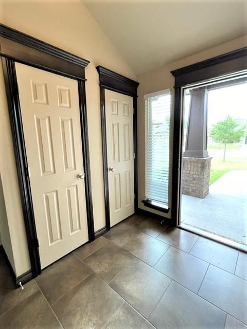 1016 Merlin Dr in Norman, OK - Building Photo - Building Photo