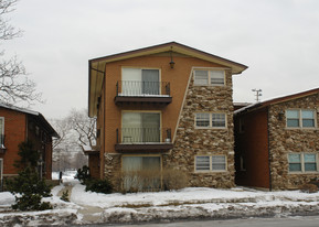 6306 W 63rd St Apartamentos