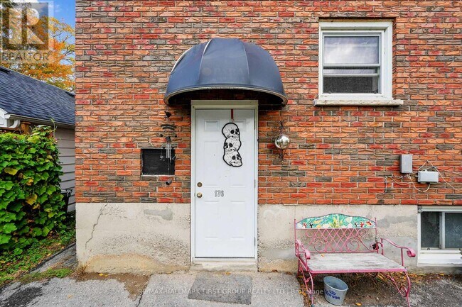 176 Sydenham St in Cobourg, ON - Building Photo - Building Photo