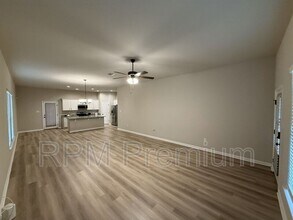 39500 Ridgeland Dr in Gonzales, LA - Building Photo - Building Photo