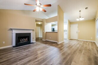 2419 Serenity Way NW in Acworth, GA - Foto de edificio - Building Photo