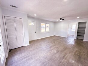 5041 Dimson Dr N in Columbus, OH - Building Photo - Building Photo