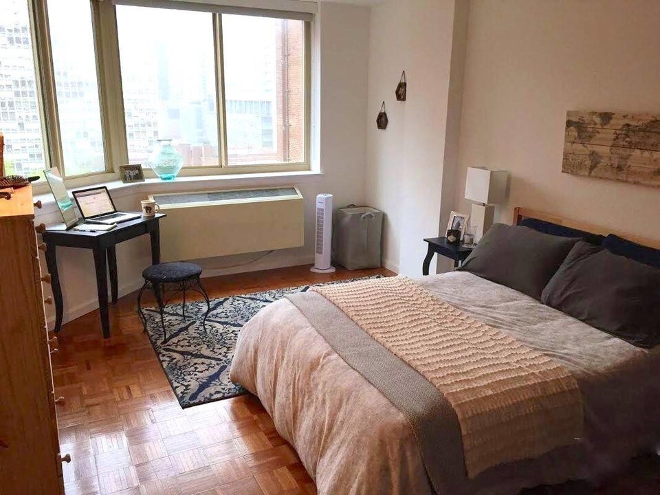 500 2nd Ave in New York, NY - Building Photo