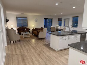 30669 Arrow Leaf Ln in Murrieta, CA - Building Photo - Building Photo