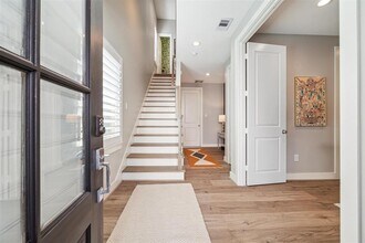 5205 Allen St in Houston, TX - Building Photo - Building Photo