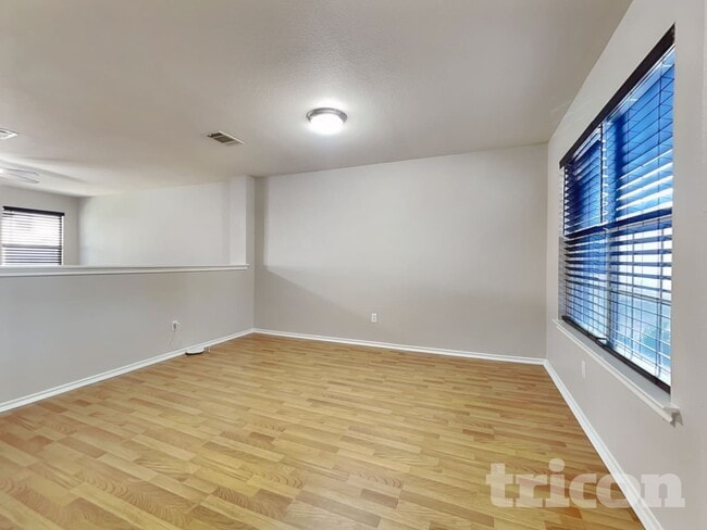 201 Outfitter Dr in Bastrop, TX - Building Photo - Building Photo