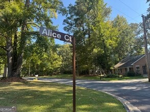 101 Alice Ct in Peachtree City, GA - Building Photo - Building Photo