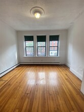 112 14th St-Unit -1 in Hoboken, NJ - Building Photo - Building Photo