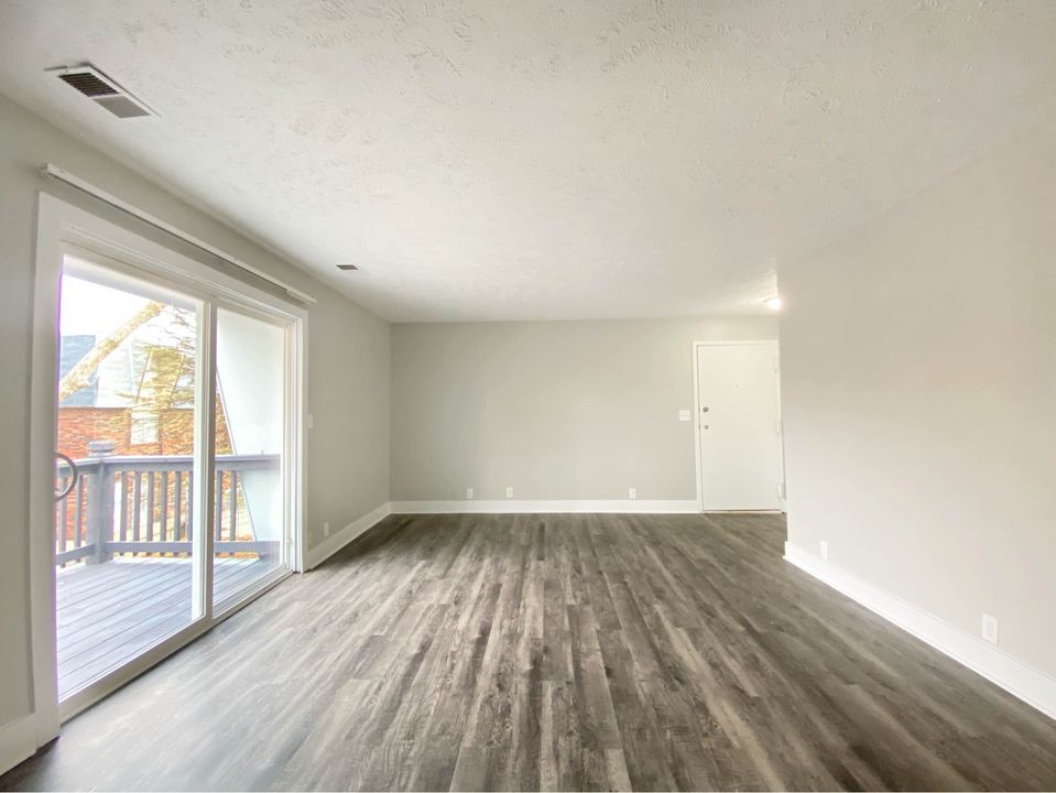 Fontainebleau Apartments in Bellevue, NE