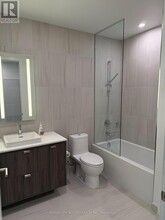 259 The Kingsway in Toronto, ON - Building Photo - Building Photo