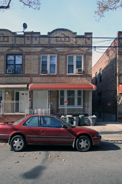 594 Bradford St in Brooklyn, NY - Building Photo