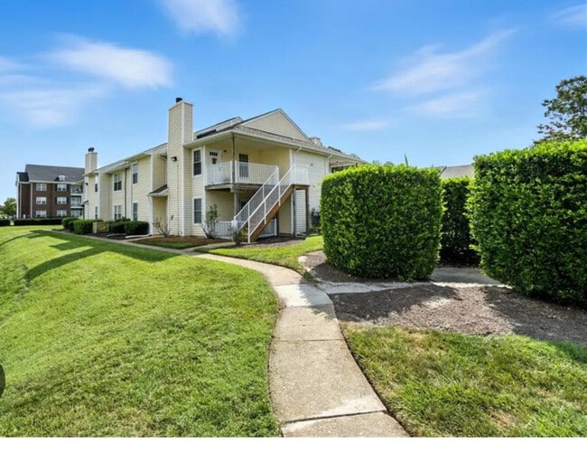 607 Pylon Ct in Virginia Beach, VA - Building Photo - Building Photo