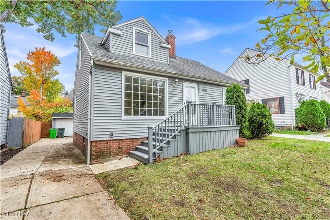 20160 Beachview Dr in Euclid, OH - Building Photo - Building Photo