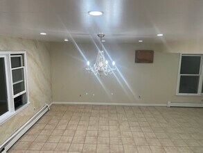 354 Highland Ave, Unit 2 second floor in Clifton, NJ - Building Photo - Building Photo