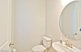 4558 Arboretum Cir in Naples, FL - Building Photo - Building Photo