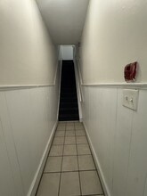 1118 Lindley Ave, Unit 2 in Philadelphia, PA - Building Photo - Building Photo