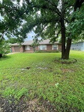 214 Glory Ave in Aubrey, TX - Building Photo - Building Photo