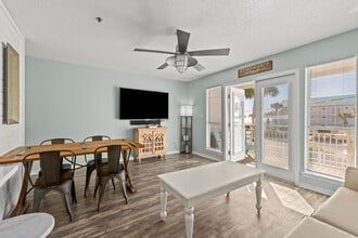 3191 Scenic Hwy 98 in Destin, FL - Building Photo - Building Photo