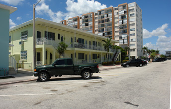 450 79th St in Miami Beach, FL - Building Photo - Building Photo