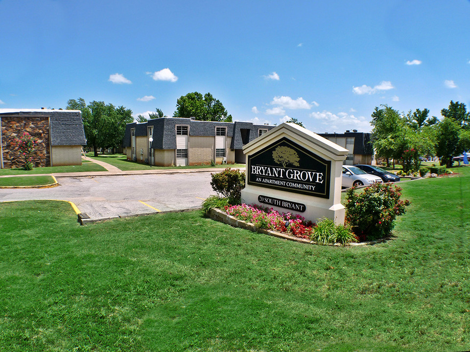 Bryant Grove Apartments in Edmond, OK - Foto de edificio