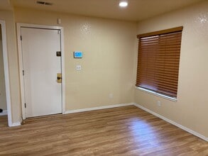 3611 Forest Glenn Dr in Modesto, CA - Building Photo - Building Photo