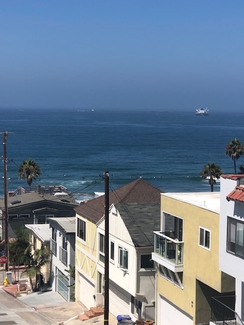 212 42nd St, Unit 212