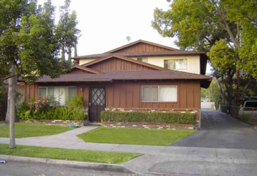 749 W Walnut Ave in Monrovia, CA - Building Photo