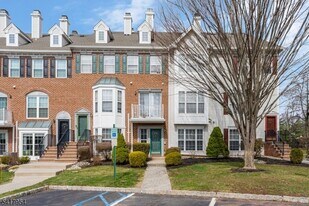 3505 French Dr in Bridgewater, NJ - Building Photo