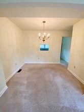 118 Kings Mill Dr in Fredericksburg, VA - Building Photo - Building Photo