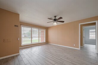 626 Shawnee St in Houston, TX - Building Photo - Building Photo