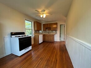 7 Horton St, Unit 2 in Salem, MA - Building Photo - Building Photo