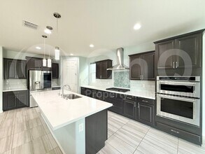261 E Wisteria Dr in Chandler, AZ - Building Photo - Building Photo