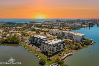 190 Escambia Ln, Unit 402 in Cocoa Beach, FL - Building Photo - Building Photo