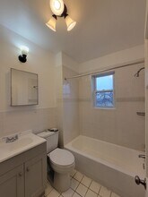1462 Olden Ave, Unit 2 in Ewing, NJ - Building Photo - Building Photo
