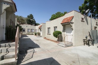 1616 Crown Hill Ave in Los Angeles, CA - Building Photo - Building Photo