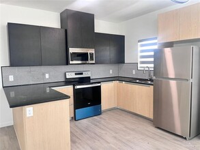 12509 N 39th Ln-Unit -3 in McAllen, TX - Building Photo - Building Photo
