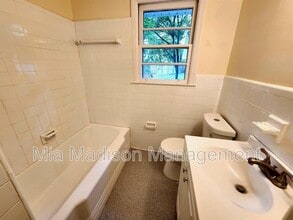 2108 E 65th St in Savannah, GA - Building Photo - Building Photo