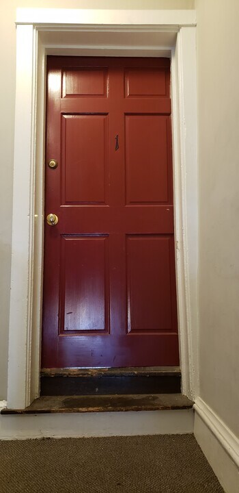 322 1/2 N Queen St in Lancaster, PA - Building Photo