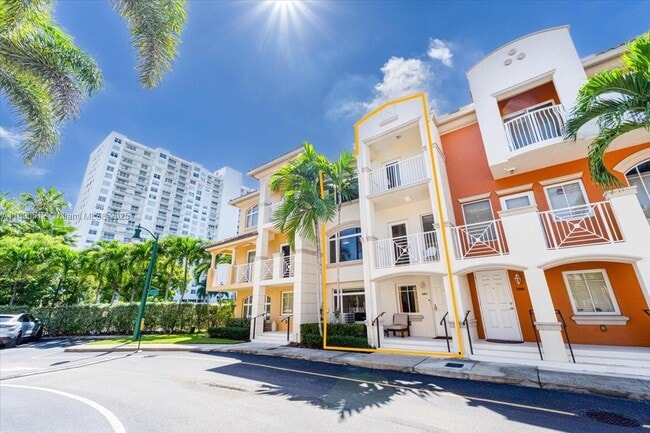 2802 NE 184th Terrace in Aventura, FL - Building Photo - Building Photo