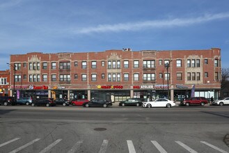 5958 W North Ave 1605-11 N Austin Chicago, IL 60639 in Chicago, IL - Building Photo - Building Photo