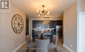 3700-3700 Hwy 7 in Vaughan, ON - Building Photo - Building Photo