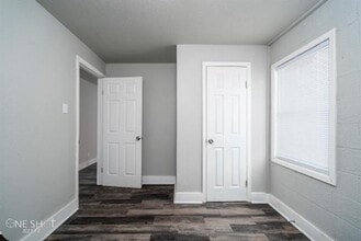 526 E N 7th St in Abilene, TX - Building Photo - Building Photo