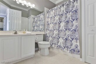 2215 Arielle Dr in Naples, FL - Building Photo - Building Photo