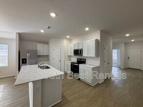 6428 Newark Dr in Bryant, AR - Building Photo - Building Photo